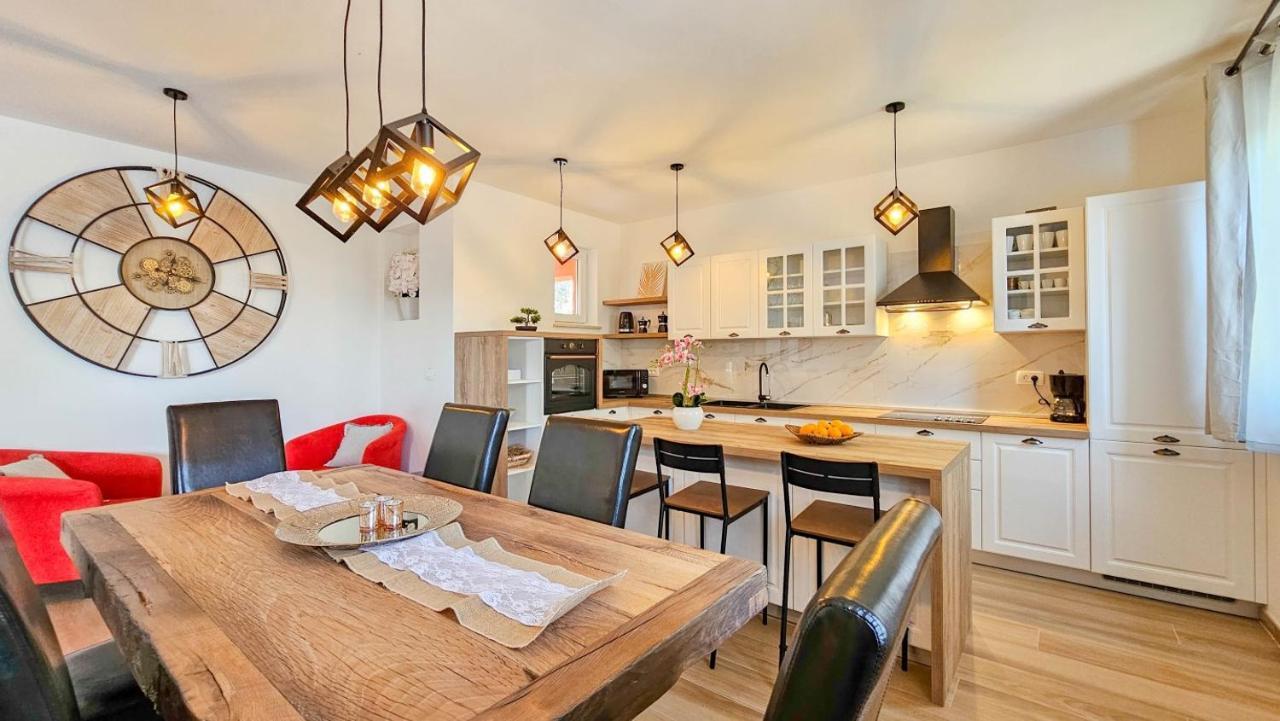 Casa Gojtan Villa Karigador Luaran gambar
